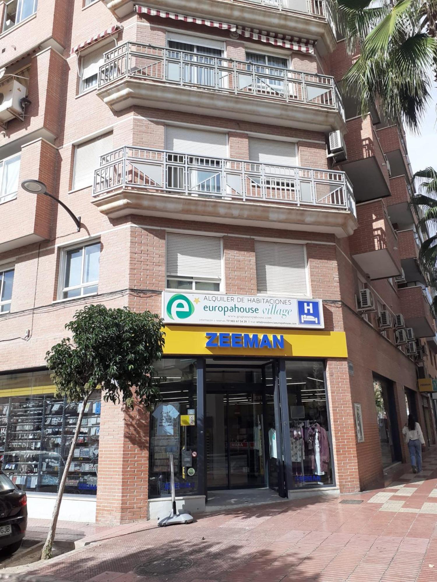 Europa House Village San Vicente Raspeig Ngoại thất bức ảnh