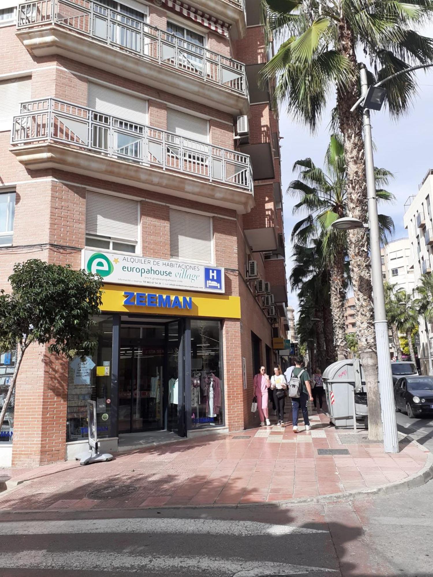 Europa House Village San Vicente Raspeig Ngoại thất bức ảnh